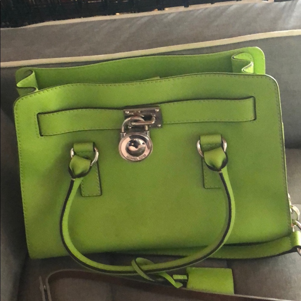 Michael Kors Medium